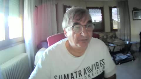 Antonio online show from December 2024 11:00:01 AM