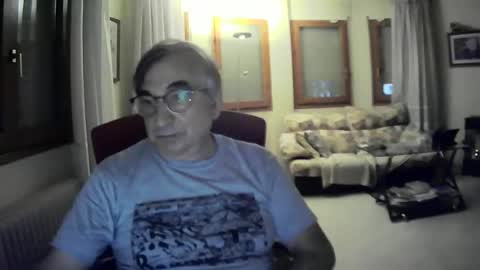 Antonio online show from December 2024 10:17:02 PM