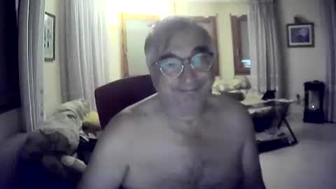 Antonio online show from September 2025 01:29:01 AM