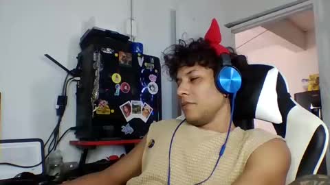 Snapshot of anuardhm chatting on November 2025 12:16:01 PM AnuarDHM online show from November 2025 12:16:01 PM