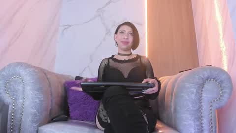 Anxelica online show from September 2025 08:43:01 PM