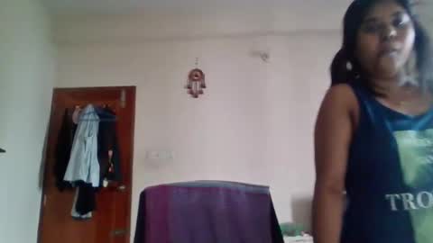 anydanyg online show from October 2025 06:11:02 AM