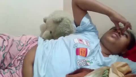 anydanyg online show from November 2025 10:32:02 PM