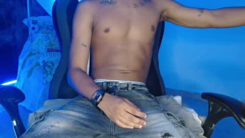 Snapshot of aphal_hot23 chatting on October 2025 11:28:02 AM aphal_hot23 online show from October 2025 11:28:02 AM