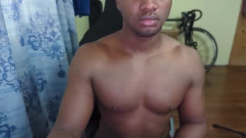 apollodarkmn online show from December 2024 12:51:02 PM