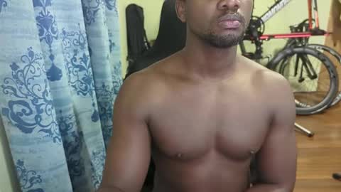 apollodarkmn online show from February 2025 10:23:01 AM