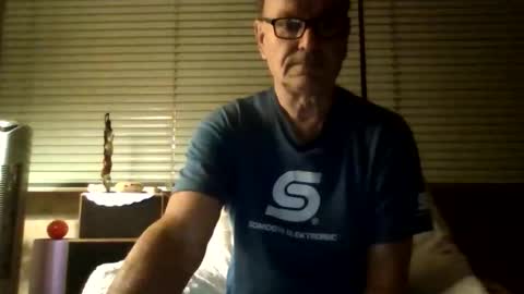 Adam online show from October 2025 04:23:02 AM