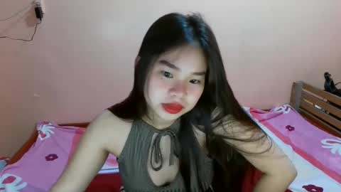 apple_pie23456 online show from February 2025 07:49:01 PM