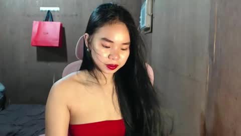 apple_pie23456 online show from September 2025 09:03:02 PM