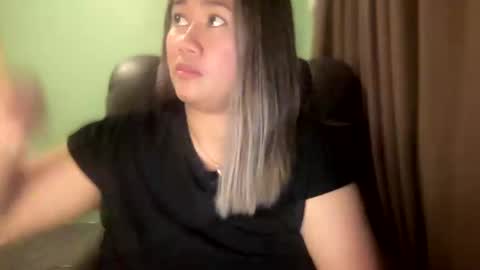 Anika online show from February 2025 04:54:02 PM