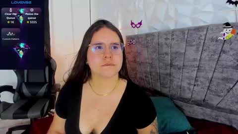 April SC online show from October 2025 09:26:02 PM