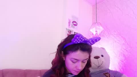   online show from October 2025 12:02:02 PM