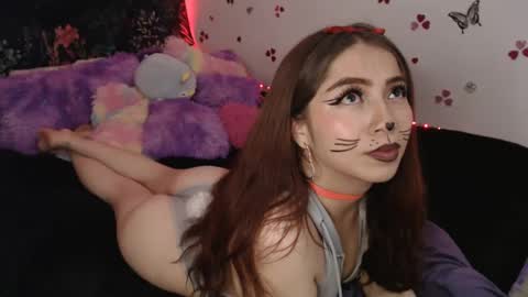 april_l6 online show from October 2025 09:36:01 PM