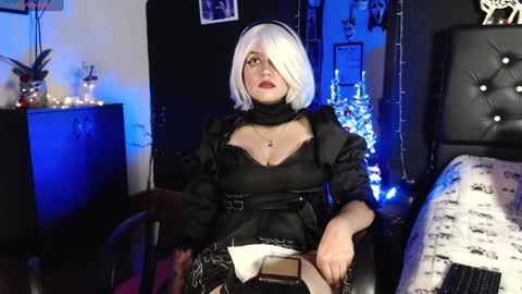 lucy online show from December 2024 03:21:02 AM