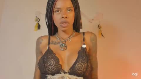 APRIL online show from October 2025 10:43:02 PM