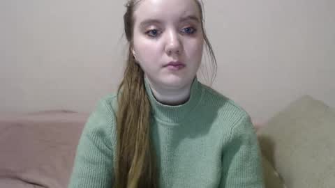 Josefin online show from December 2024 02:59:01 PM