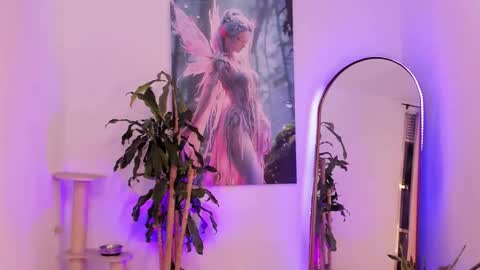 Snapshot of aquariaafairy_ chatting on October 2025 11:06:02 PM aquariaafairy_ online show from October 2025 11:06:02 PM