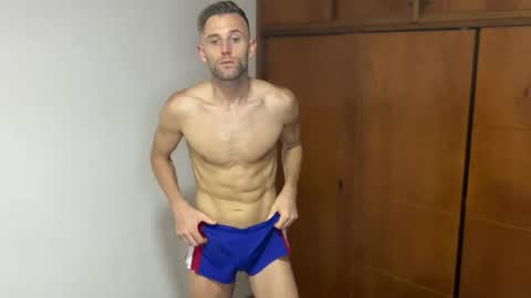 Aquilesmade online show from December 2024 12:07:01 AM