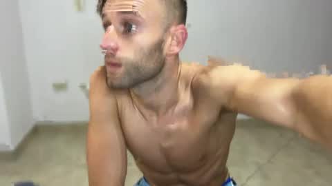 Aquilesmade online show from December 2024 03:44:01 PM