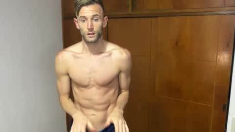 Aquilesmade online show from December 2024 04:05:02 PM