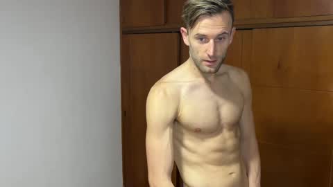 Aquilesmade online show from December 2024 04:51:01 PM