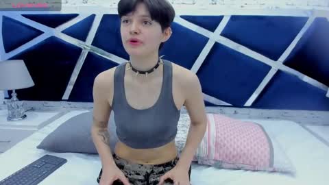 ArabellaBlue online show from September 2025 01:04:01 PM