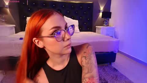 IGLondon mj2 online show from November 2025 08:00:01 PM