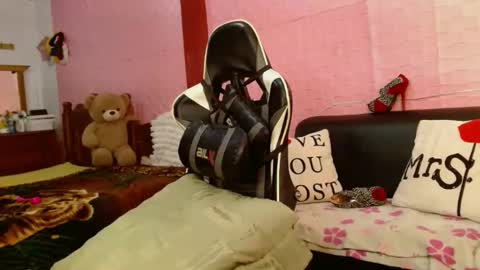 Aranza online show from December 2024 01:13:02 PM