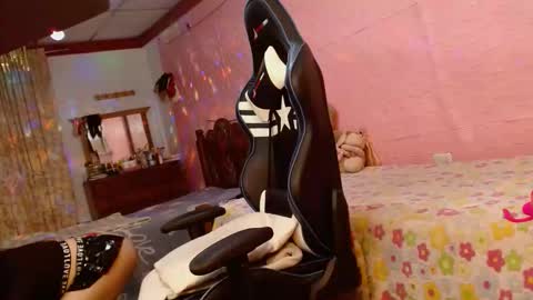 Aranza online show from October 2025 10:16:02 AM