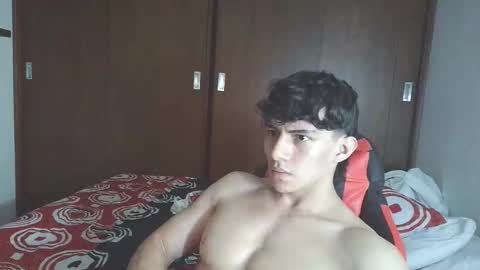 Snapshot of ares_aestheticgod chatting on October 2025 03:58:02 AM Ares D online show from October 2025 03:58:02 AM