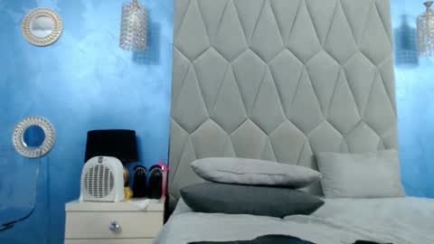 aretialisya online show from October 2025 05:25:01 AM