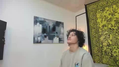 aria y orien  online show from September 2025 11:13:02 AM