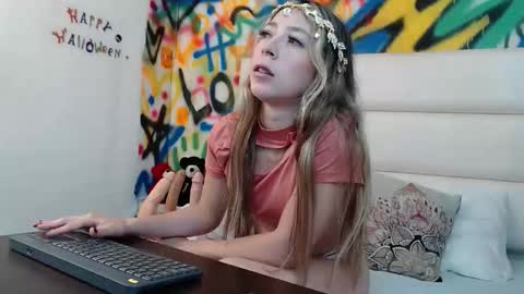 Snapshot of aria_martiin chatting on November 2025 01:20:01 PM aria online show from November 2025 01:20:01 PM