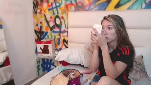 Snapshot of aria_martiin chatting on November 2025 12:50:02 PM aria online show from November 2025 12:50:02 PM