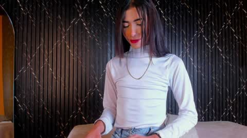 Aria Millers  online show from December 2024 07:21:02 PM