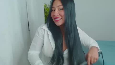 Snapshot of aria_morgan723222 chatting on October 2025 07:10:02 PM aria online show from October 2025 07:10:02 PM