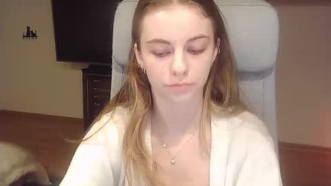 Snapshot of ariacreazy chatting on October 2025 08:21:02 PM AriaCreazy online show from October 2025 08:21:02 PM