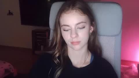 Snapshot of ariacreazy chatting on November 2025 09:24:02 PM AriaCreazy online show from November 2025 09:24:02 PM