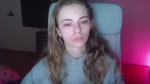 Snapshot of ariacreazy chatting on November 2025 04:14:02 PM AriaCreazy online show from November 2025 04:14:02 PM