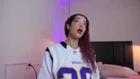 Snapshot of ariadnaaa_ chatting on November 2025 03:38:02 AM Ariadna online show from November 2025 03:38:02 AM