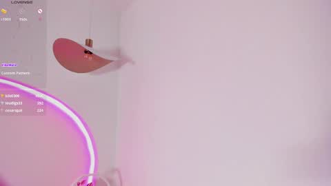 Ariana online show from December 2024 10:23:02 AM