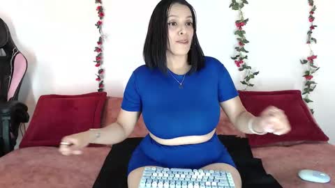 Snapshot of arianalavoie chatting on October 2025 09:38:01 PM Ariana online show from October 2025 09:38:01 PM