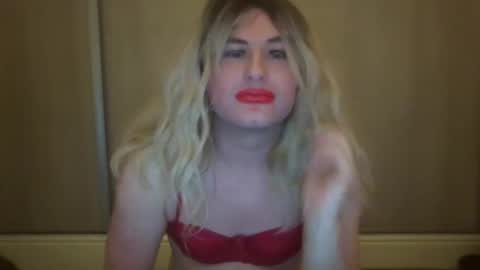 Ariana 3 online show from December 2024 09:04:02 PM