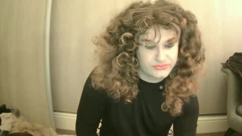 Ariana 3 online show from September 2025 04:50:01 PM