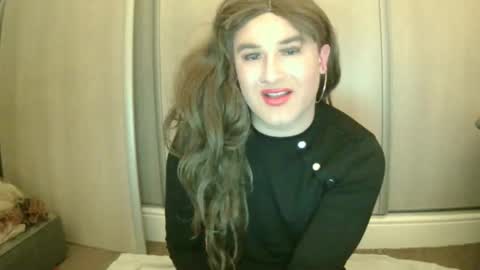 Ariana 3 online show from September 2025 06:40:02 PM