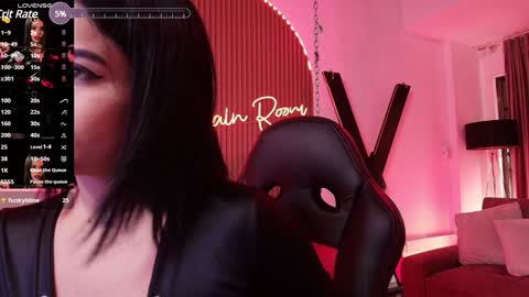 Arianna online show from December 2024 07:30:02 PM