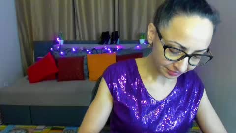 Arianna online show from December 2024 12:32:02 AM