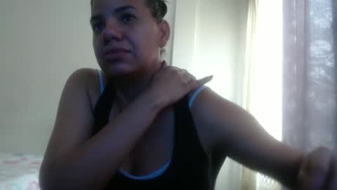 ariannaloovel online show from September 2025 03:17:02 PM