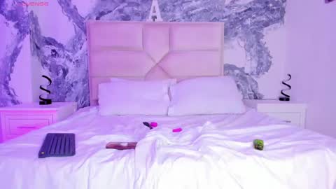 AriannaROux online show from December 2024 04:31:02 AM