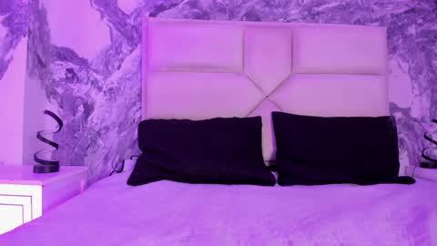 AriannaROux online show from March 2025 05:00:02 AM